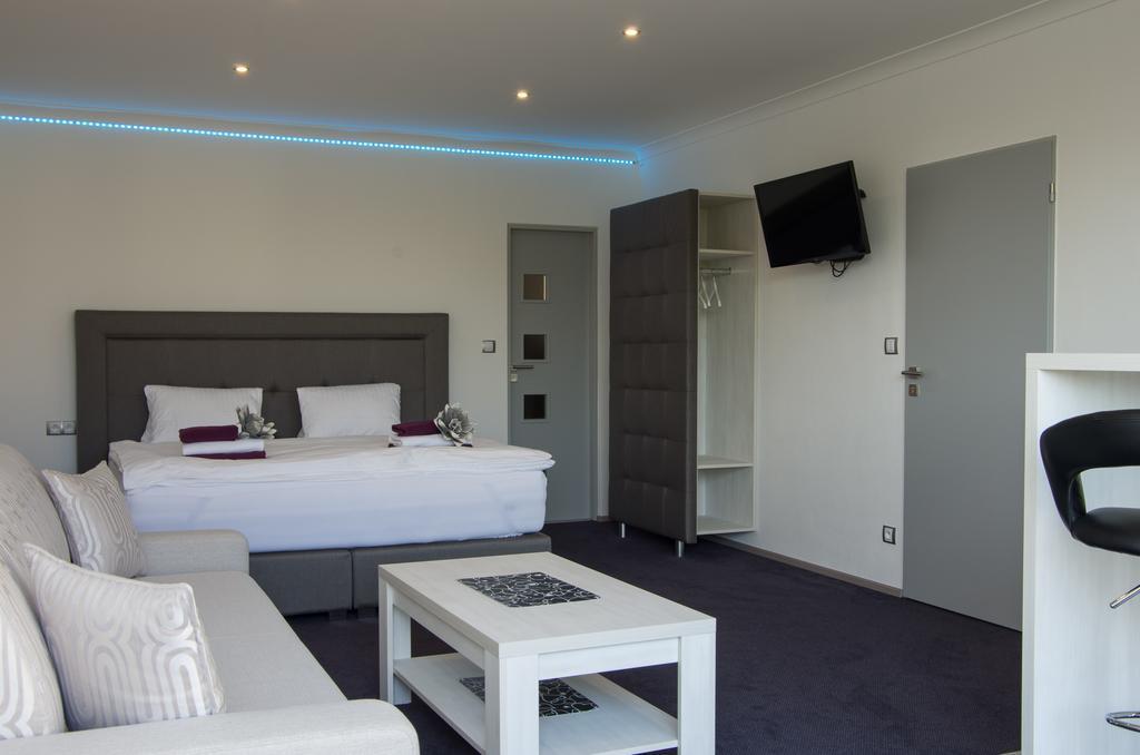 Villa Kiwi Mikulov Δωμάτιο φωτογραφία